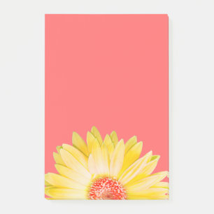 Bloco Post-it Margarida amarela do Gerbera no rosa