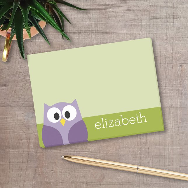 Bloco Post-it Nome Personalizado de Coruja de Cartoon Cute Roxo  (A cute owl cartoon with a place to add your name.)