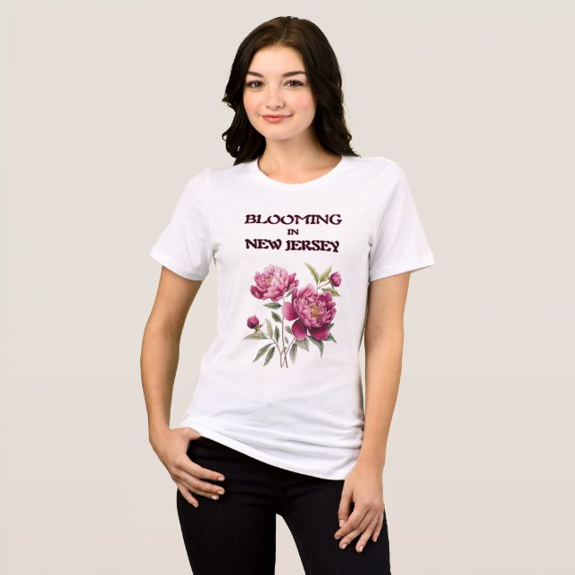 BLOOMING IN NJ PURPLE PEONIES FLORAL SHORT SLEEVE  (Frente Completa)