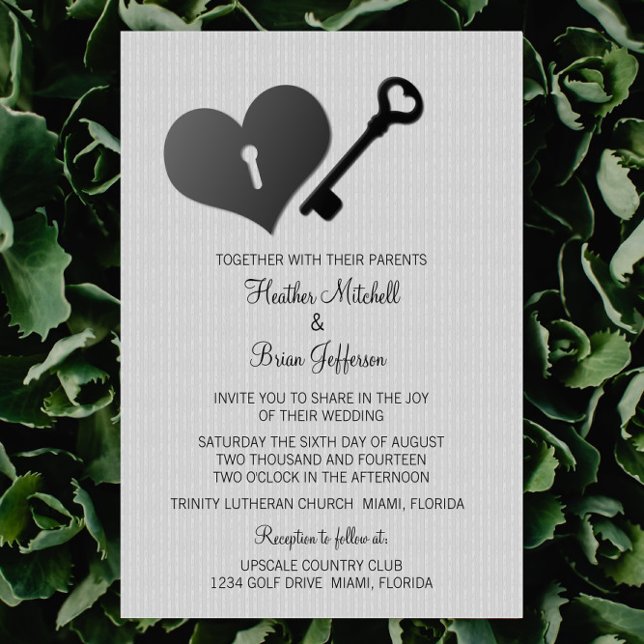 Bloqueio de Coração e Convite de casamento de Chav (Gray Heart Lock and Key Wedding Invite)