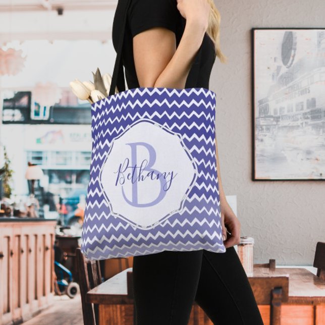 Blue Ombre Chevron Personalizado Tote Bag (Blue Ombre Chevron Personalized Monogram Tote Bag)