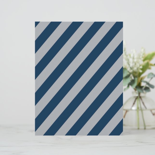 Blue & Silver Diagonal Stripes Scrapbook Paper (Em pé/Frente)