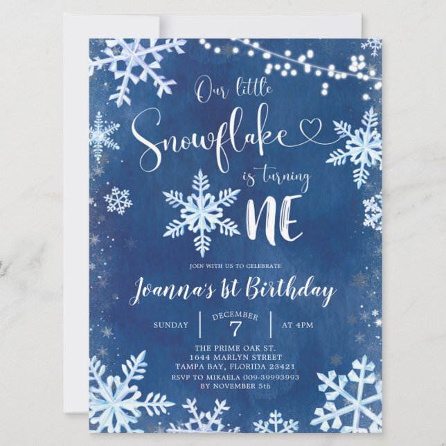 Blue Winter Snowflake First Birthday Convite (Frente)