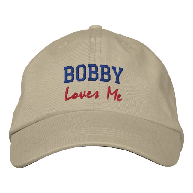 Bobby me ama Nome Bordado Chapéu / Boné (Frente)