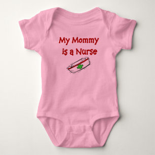 Body Para Bebê A mamãe é um t-shirt do bebê da enfermeira