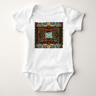 Body Para Bebê Abstrato: design de bolso quadrado.