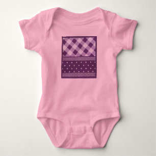 Body Para Bebê Adorável padrão sem costura do Damask Purple