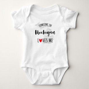 Body Para Bebê Alguém Em Michigan Me Ama A Mapear O Bebê De Roupa