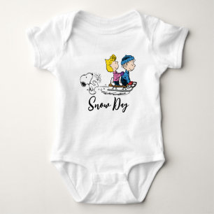 Body Para Bebê Amendoins   Snoopy, Sally & Linus Sled Riding