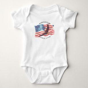 Body Para Bebê América desde 1776 Aquarela Bandeira/Águia/E. Estr