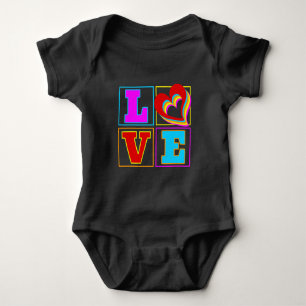 BODY PARA BEBÊ AMOR ARCO-ÍRIS CORAÇÕES COLORIDOS