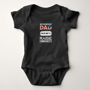Body Para Bebê Apenas Um Pai Normal Tentando Não Criar Um Comunis