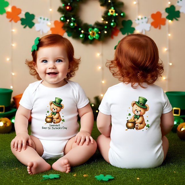 Body Para Bebê Baby's 1st St. Patrick's Day, Pot o’ Giggles (Baby's 1st St. Patrick's Day, Pot o’ Giggles Baby Bodysuit)