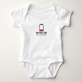 Body Para Bebê "BATTERY LOW. (Feed to Charge)" Humorous Tech Tee