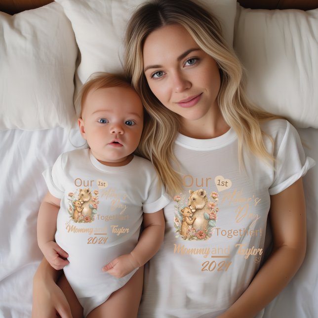 Body Para Bebê Bebê Correspondendo Leão Nosso Primeiro Dia de as  (Matching Mommy and baby shirts. Lioness and cub. Our First Mother's Day Together!)