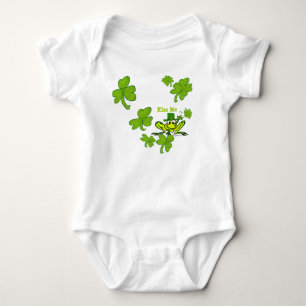 Body Para Bebê Beije-me Sapo Irlandês Shamrocks Bebês
