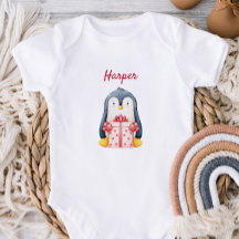 Body de Bebê com um Pinguim Segurando uma Caixa de