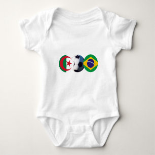 Body Para Bebê Bola de Futebol Argélia e Brasil Bandeiras do MUS