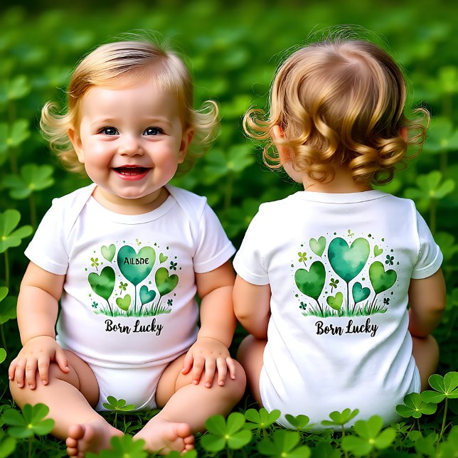 Body Para Bebê Born Lucky for Clover-Covered Cuties (Born Lucky for Clover-Covered Cuties Baby Bodysuit)