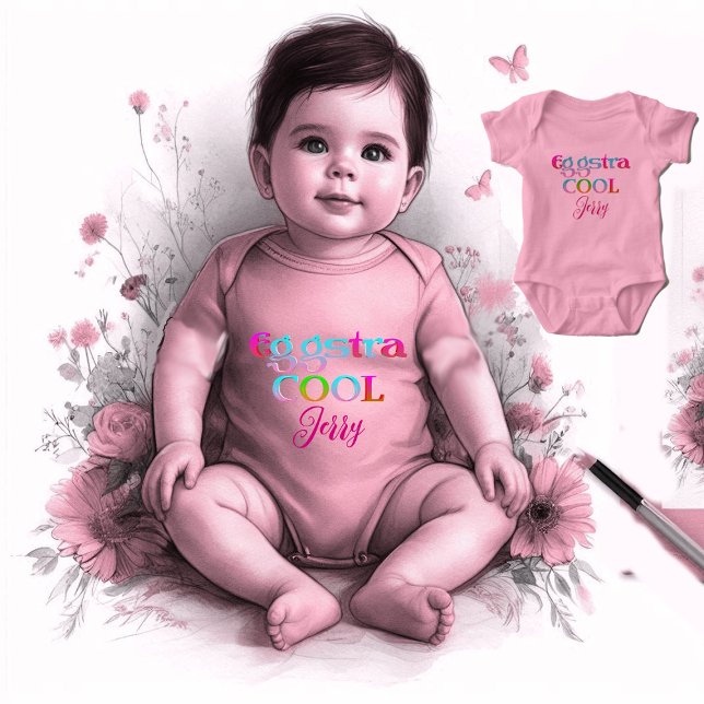 Body Para Bebê Caligrafia Moderna Páscoa Legal Extra Cute de Ovos (Modern Calligraphy Egg-stra Cool Easter Baby Cute Baby Bodysuit)