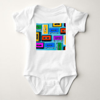 Body Para Bebê Cassete Retroativa: Coleção de Fundo Azul