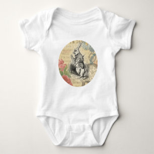 Body Para Bebê Coelho Branco Aventuras de Alice no País das Marav