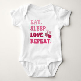 Body Para Bebê Coma Beije Amor Repita Dia dos Namorados Coração C