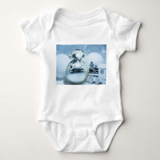 Body Para Bebê Condecorações brancas de inverno. Natal.