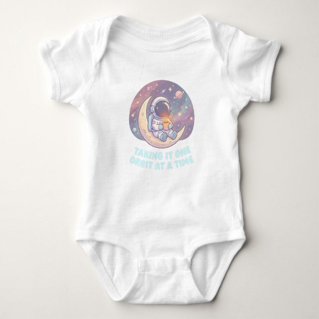 Body Para Bebê Cozy Astronaut Baby Bodysuit – Cute Space Baby (Frente)