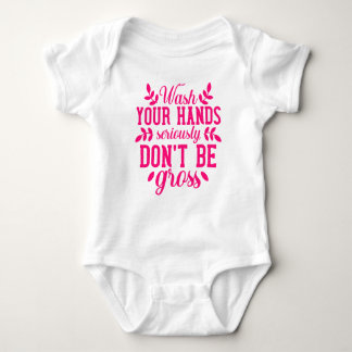 Body Para Bebê Crie o seu próprio texto e design:-) maiúsculo