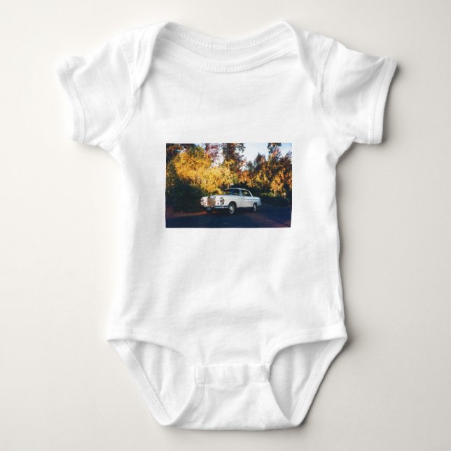 Body Para Bebê Cupé 1965 de Mercedes-Benz 220SEb (Frente)