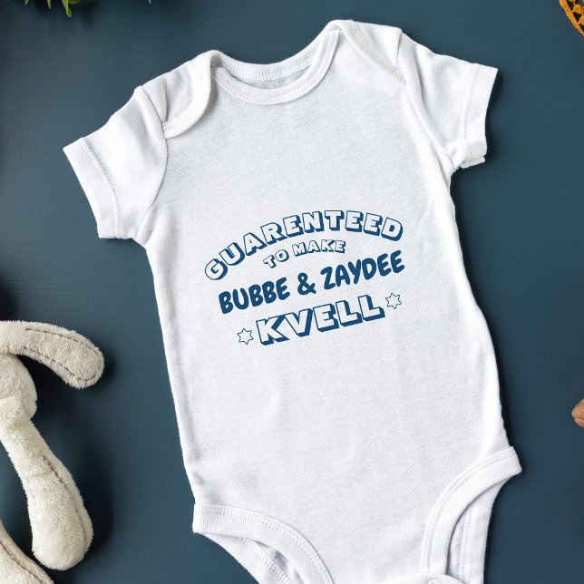 Body Para Bebê Cute Funny Jewish Bubbe & Zaydee (ou outro nome) (The ultimate Jewish baby onesie—because making Bubbe and Zaydee kvell is a full-time job!)