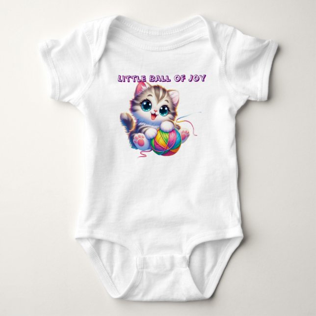 Body Para Bebê Cute Kitten Playing With Yarn Baby Bodysuit (Frente)