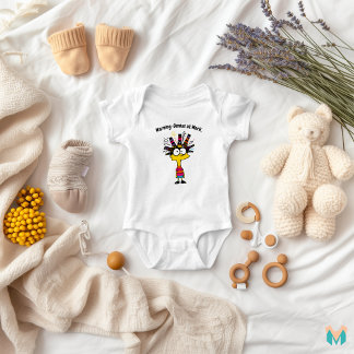 Body Para Bebê Design de Personagem Infantil Colorido e Excêntric
