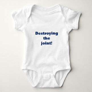 Body Para Bebê destruindo a junção