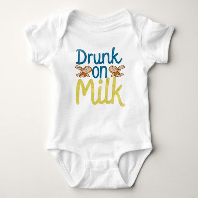 Body Para Bebê Drunk on Milk (Frente)