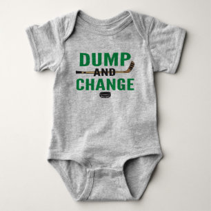 Body Para Bebê Dump and Change Hockey Baby Bodycase Green Sticks