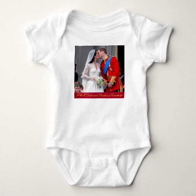 Body Para Bebê Duque e Duquesa do Casamento Real de Cambridge (Frente)