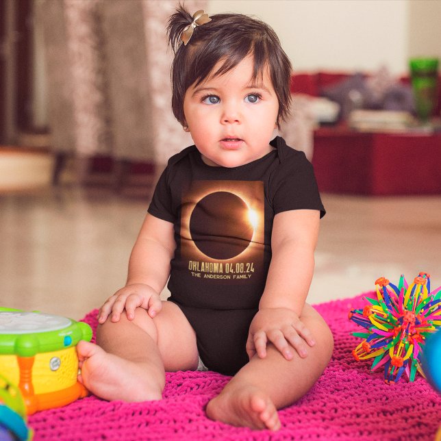 Body Para Bebê Eclipse Solar Total Oklahoma 2024 Personalizado (Criador carregado)