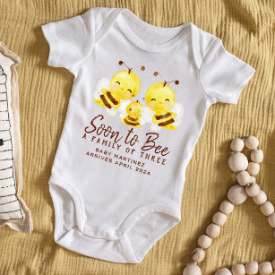 Body Para Bebê Em breve será a família Bee de três anúncios de gr