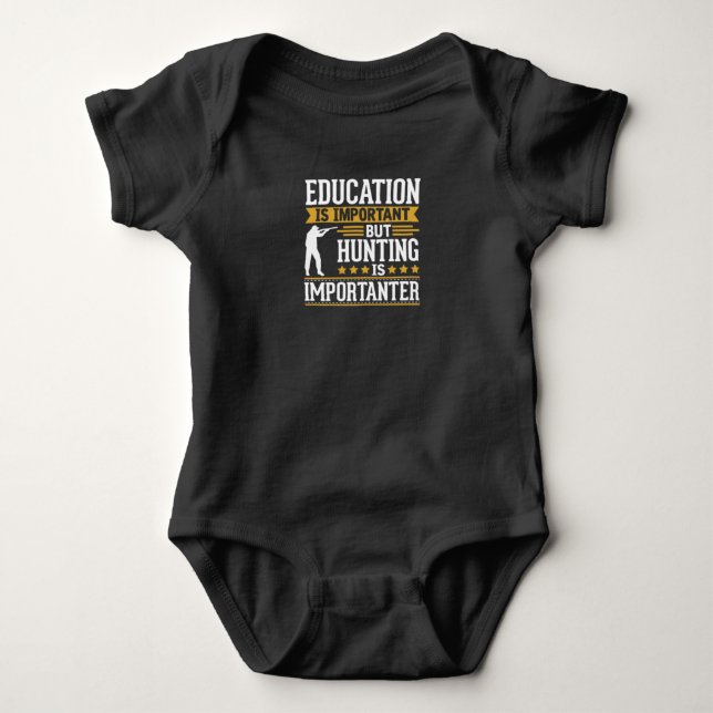 Body Para Bebê Ensino Importante Mas Caça Presente Importante (Frente)