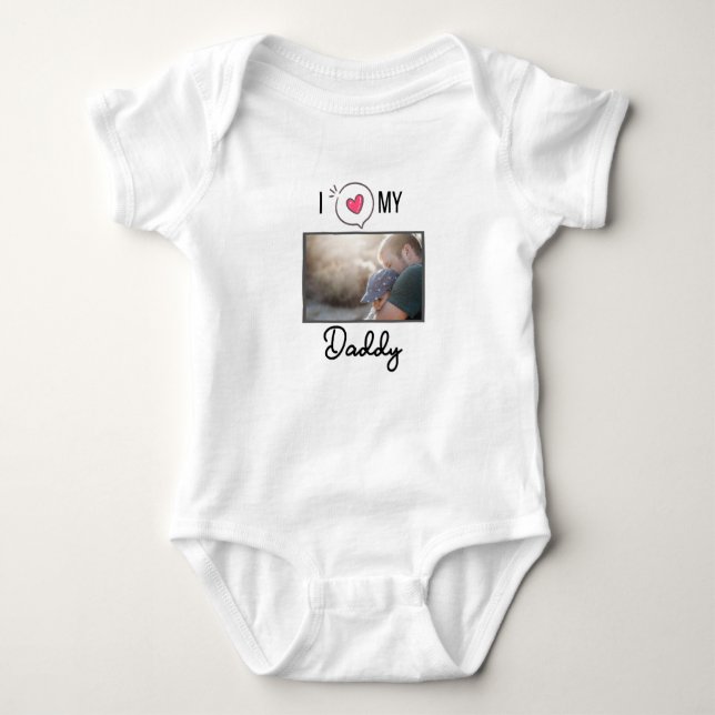 BODY PARA BEBÊ EU AMO MINHAS ROUPAS DE BEBÊ PAI FOTO PERSONALIZAD (Frente)