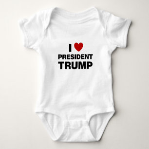 Body Para Bebê Eu amo o presidente Trump Heart