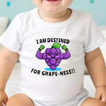 Body Para Bebê Eu Estou Destinado À Uva Ness Funny Fruta Pun Piad<br><div class="desc">No humor para algum humor comida? Tente esse macacão giro para seu pequeno. Unisex para meninos e meninas. "Estou destinado à uva-nu". Personalize o texto para criar a sua afirmação I AM GRAPE.</div>