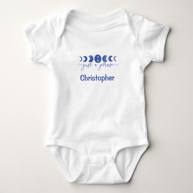 Body Para Bebê Fases Personalizadas da Lua Só uma Fase Fofa (Frente)