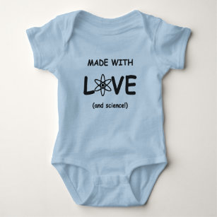 Body Para Bebê Feito com o Bodysuit do bebê do amor (e a ciência)