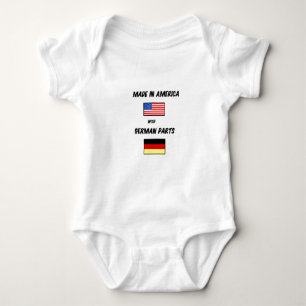 BODY PARA BEBÊ FEITO NOS EUA COM PEÇAS ALEMÃS