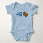 Body Para Bebê Feliz Natal Challah Day Chanukah Hanukkah Feriado<br><div class="desc">O traje de bebê apresenta uma ilustração original de um pão de chalá, com HAPPY CHALLAH DAYS em uma fonte divertida. Perfeito para Hanukkah! Não vê o que está procurando? Precisa de ajuda para a personalização? Clique em "perguntar a este designer" para criar um fato para bebê só para você!...</div>