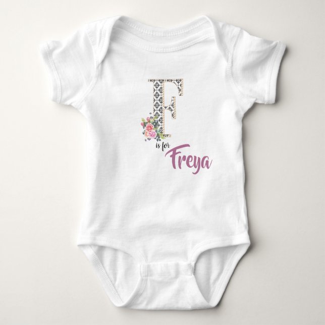 Body Para Bebê Freya Nome Reveal Outfit Letra F Floral Romper (Frente)