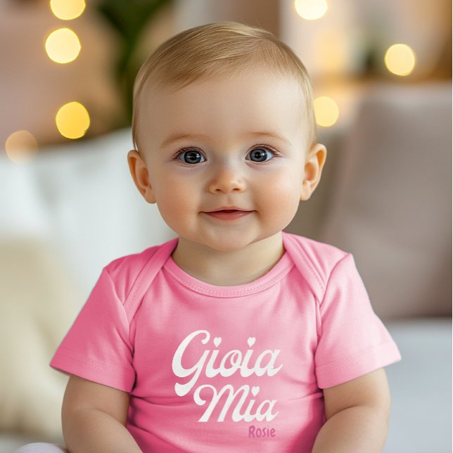 Body Para Bebê Gioia Mia - Presente Personalizado para Bebê Itali (Baby bodysuit with “Gioia Mia,” customizable with baby’s name, celebrating Italian heritage and love)
